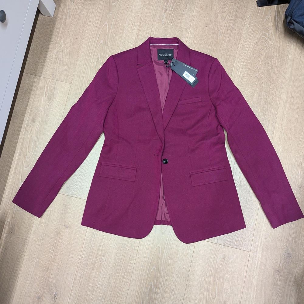 Banana Republic Long And Lean Burgundy Blazer (Size 4)